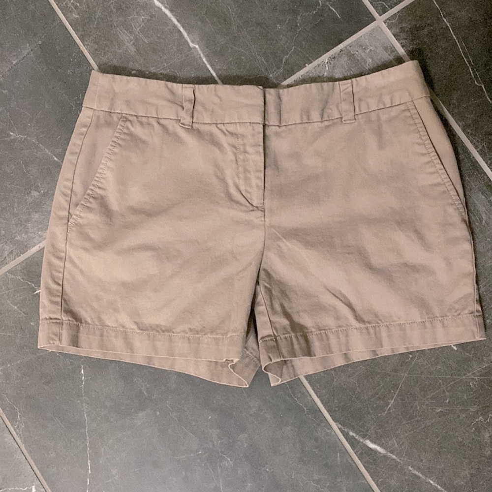 Ann Taylor gray shorts 2